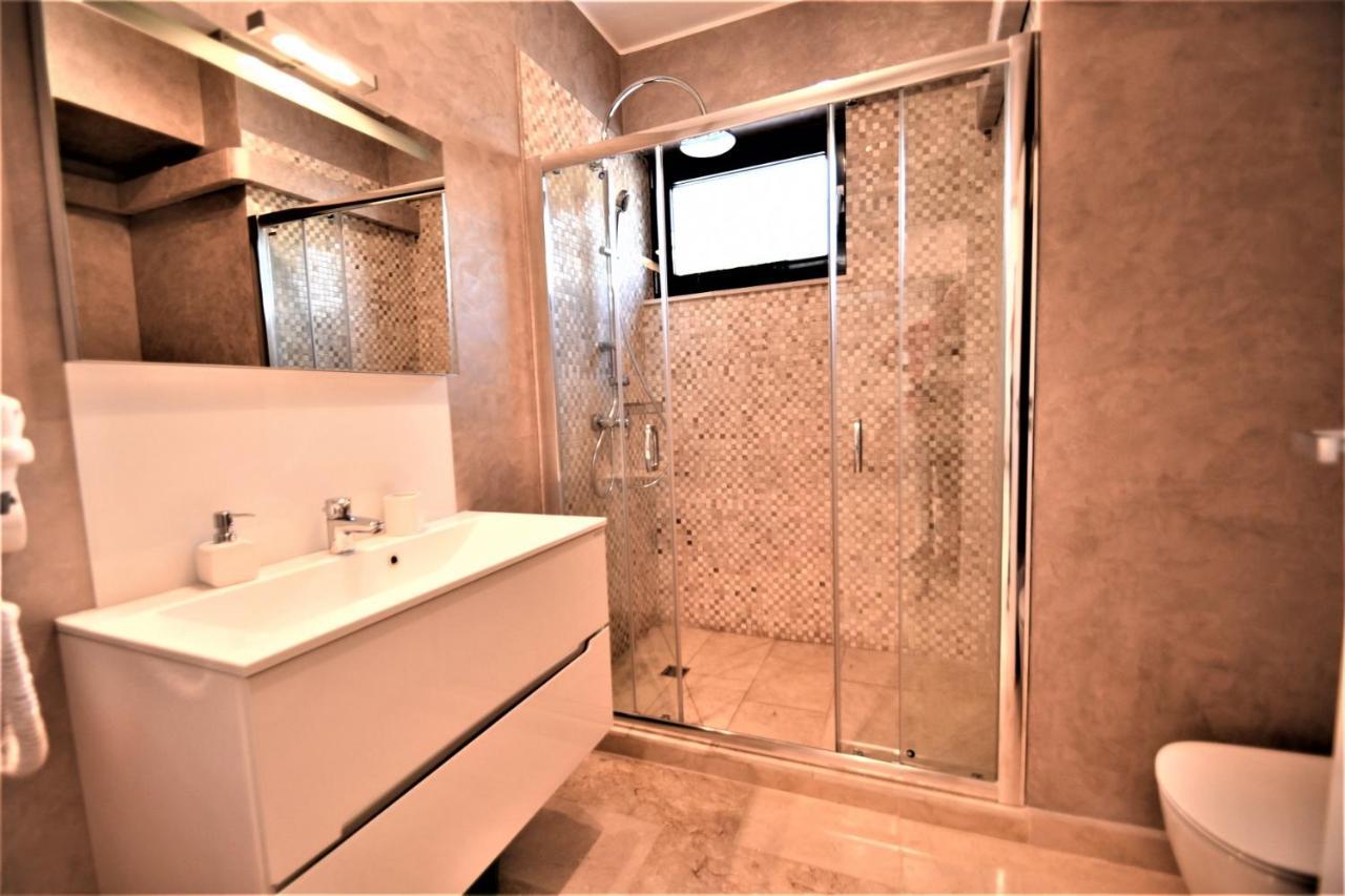 Apartament Sara Mamaia In Luxury Vila Sophia 3 Luaran gambar